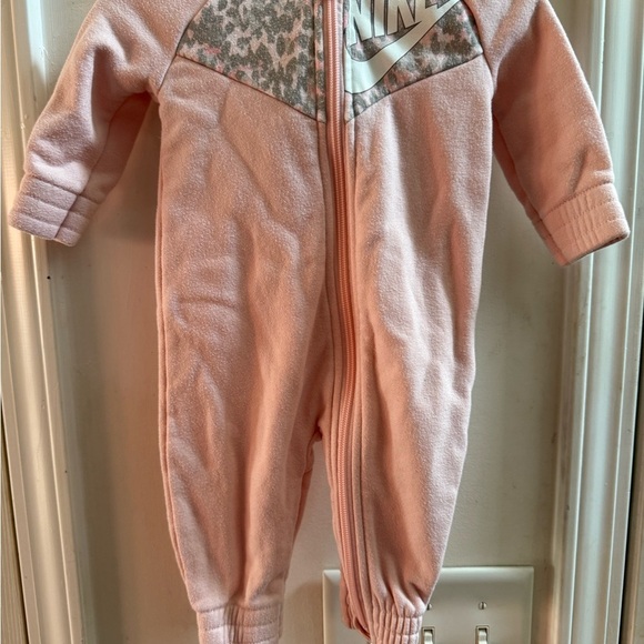 Nike Sweatshirt Hooded Romper - Picture 2 of 12